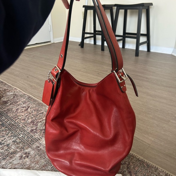 Vintage Coach Shoulder Bag - Picture 3 of 8